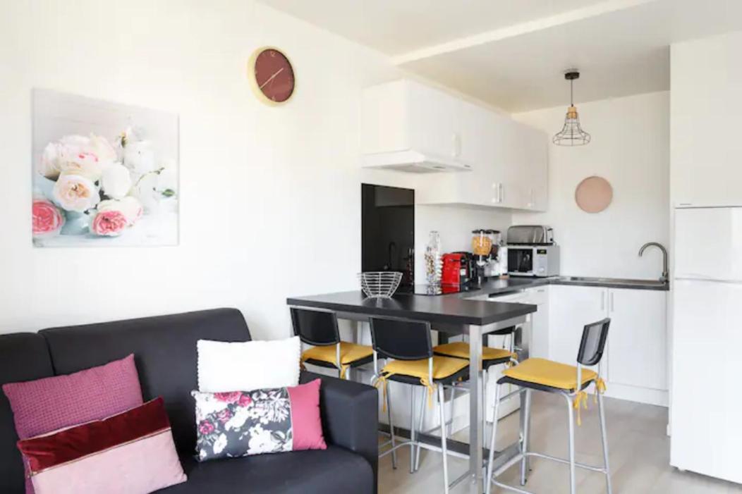 Appartement Cozy : 10/15 Min Des Champs Elysee Sartrouville Kültér fotó