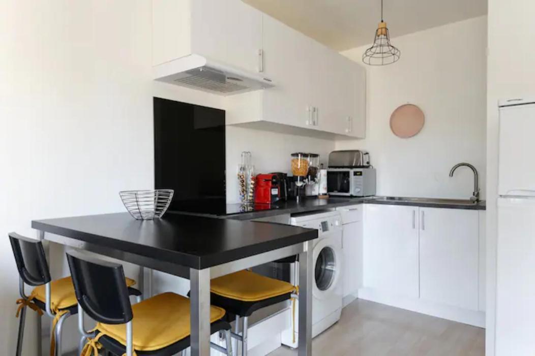 Appartement Cozy : 10/15 Min Des Champs Elysee Sartrouville Kültér fotó
